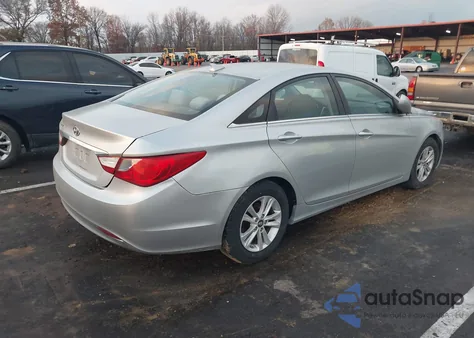 2013 Hyundai Sonata Gls z USA, uszkodzony, nr VIN 5NPEB4AC2DH514960